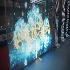Vision 1 mesh LED — демонстрационен модел в работно състояние